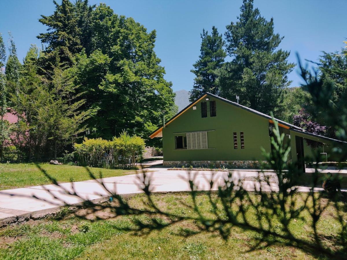 Casa De Montana Manantiales-Nazareth Villa Потрерилос Екстериор снимка