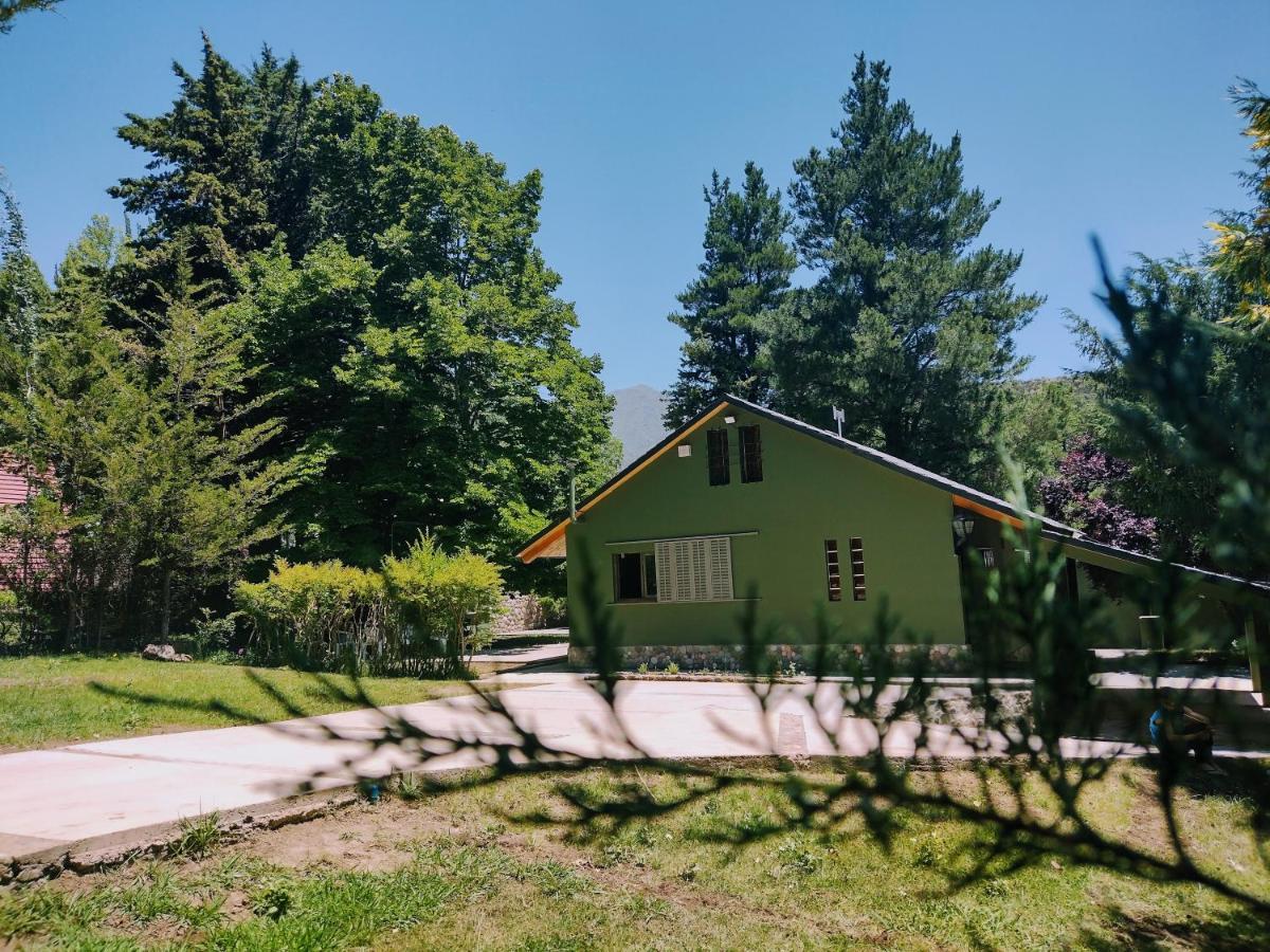 Casa De Montana Manantiales-Nazareth Villa Потрерилос Екстериор снимка